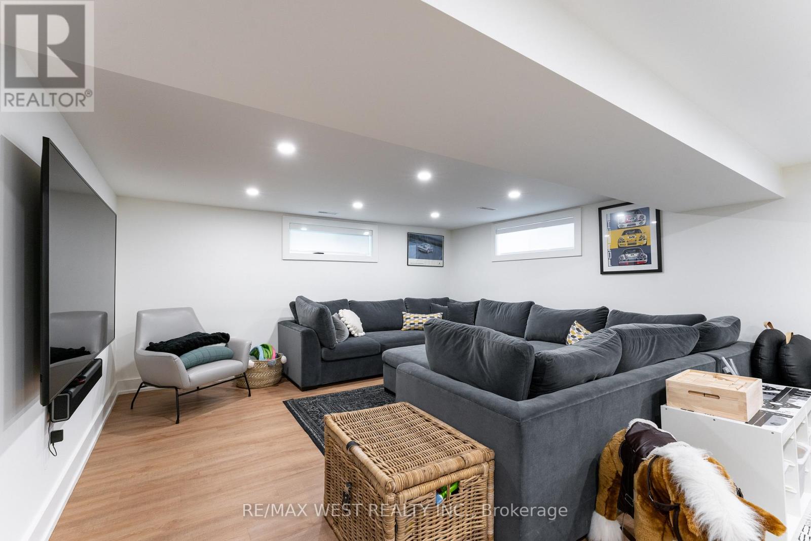 92 Warwood Road, Toronto, Ontario  M9B 5B7 - Photo 19 - W13732164