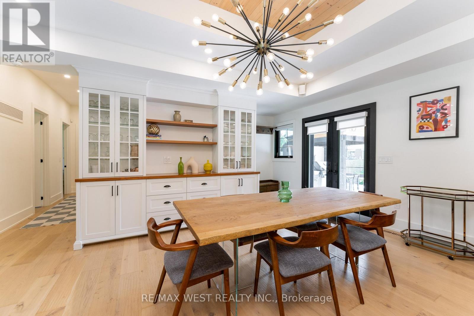 92 Warwood Road, Toronto, Ontario  M9B 5B7 - Photo 6 - W13732164