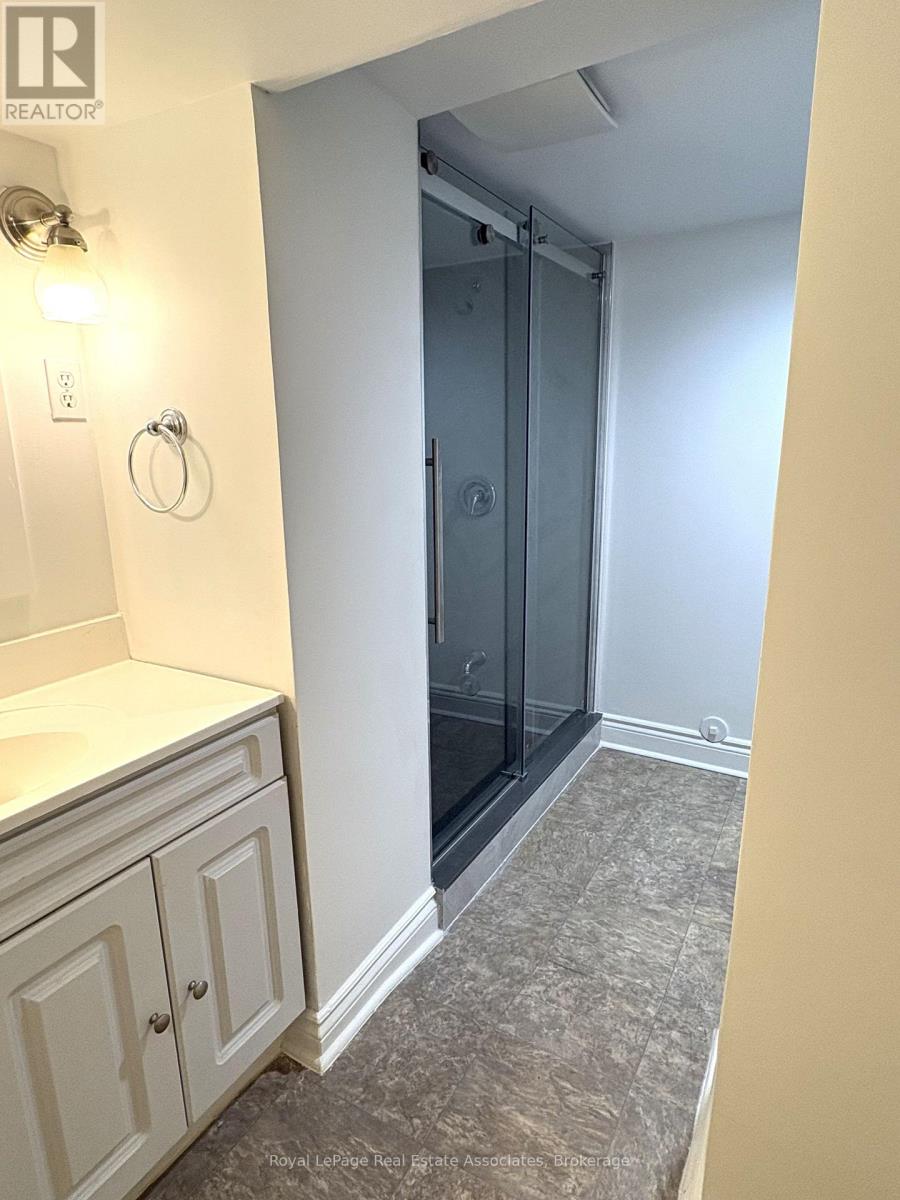 Basement - 925 Kingsway Drive, Burlington, Ontario  L7T 3J1 - Photo 24 - W13732186