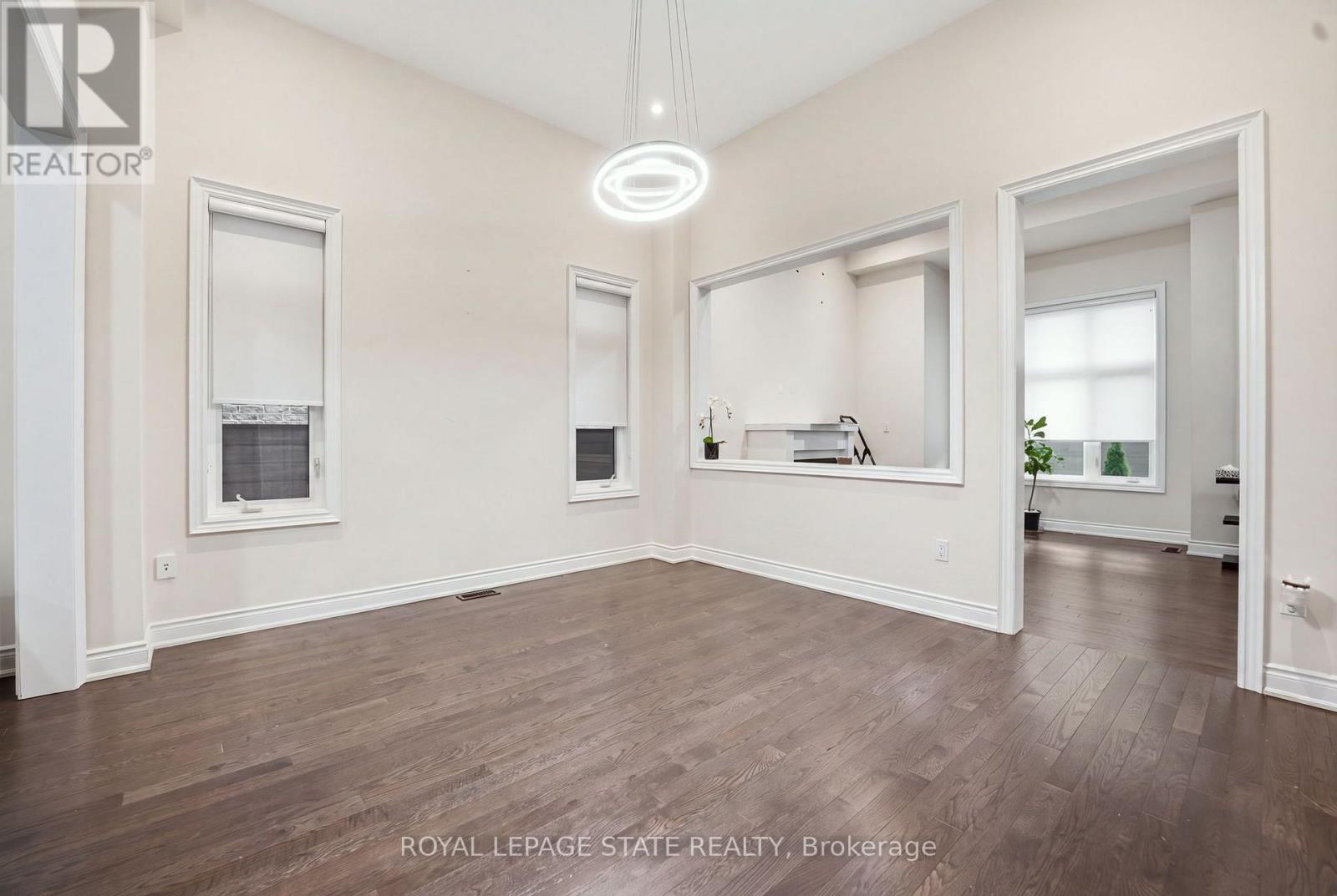 Upper - 1192 Stag Hollow, Oakville, Ontario  L6M 5M4 - Photo 11 - W13732250