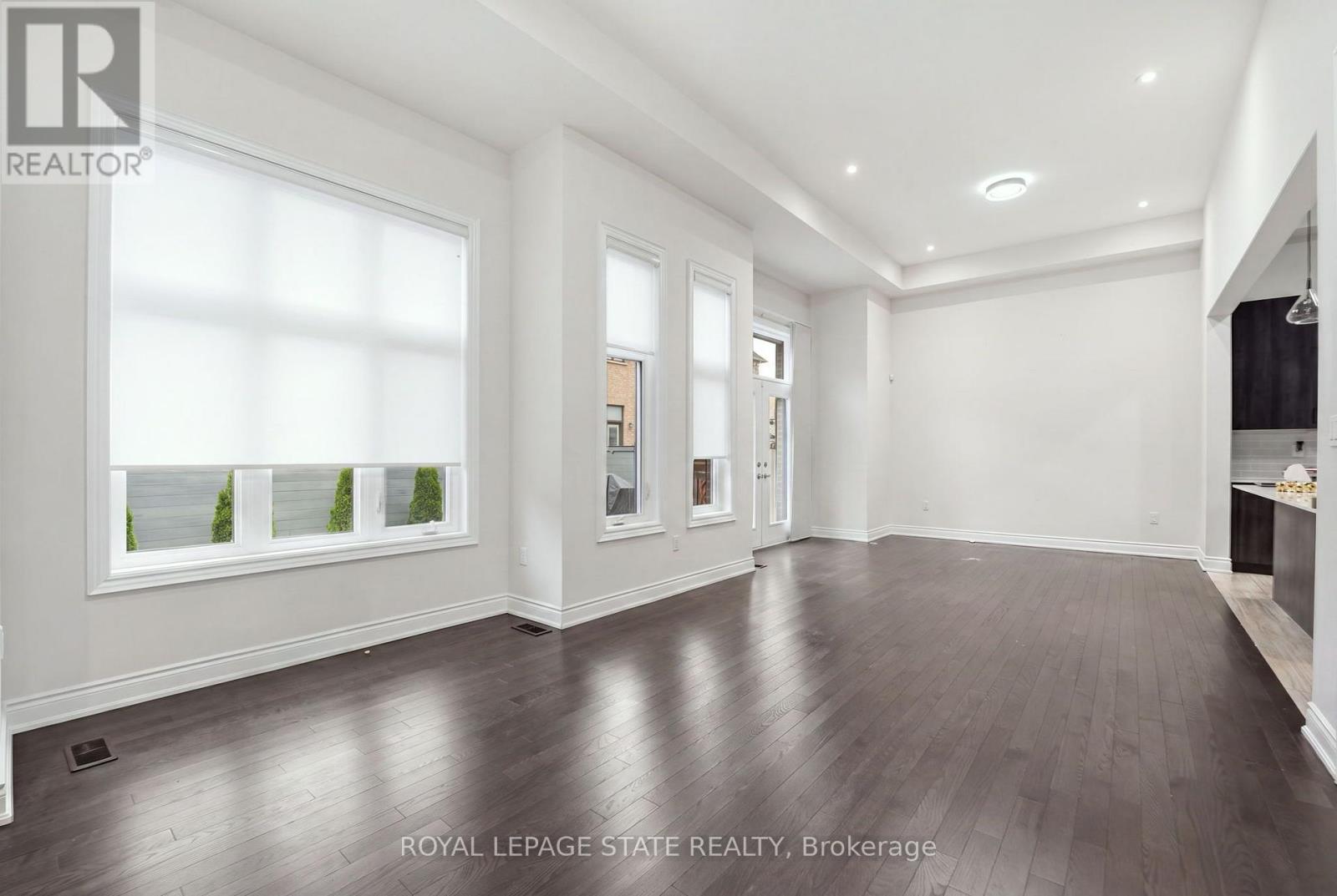 Upper - 1192 Stag Hollow, Oakville, Ontario  L6M 5M4 - Photo 14 - W13732250