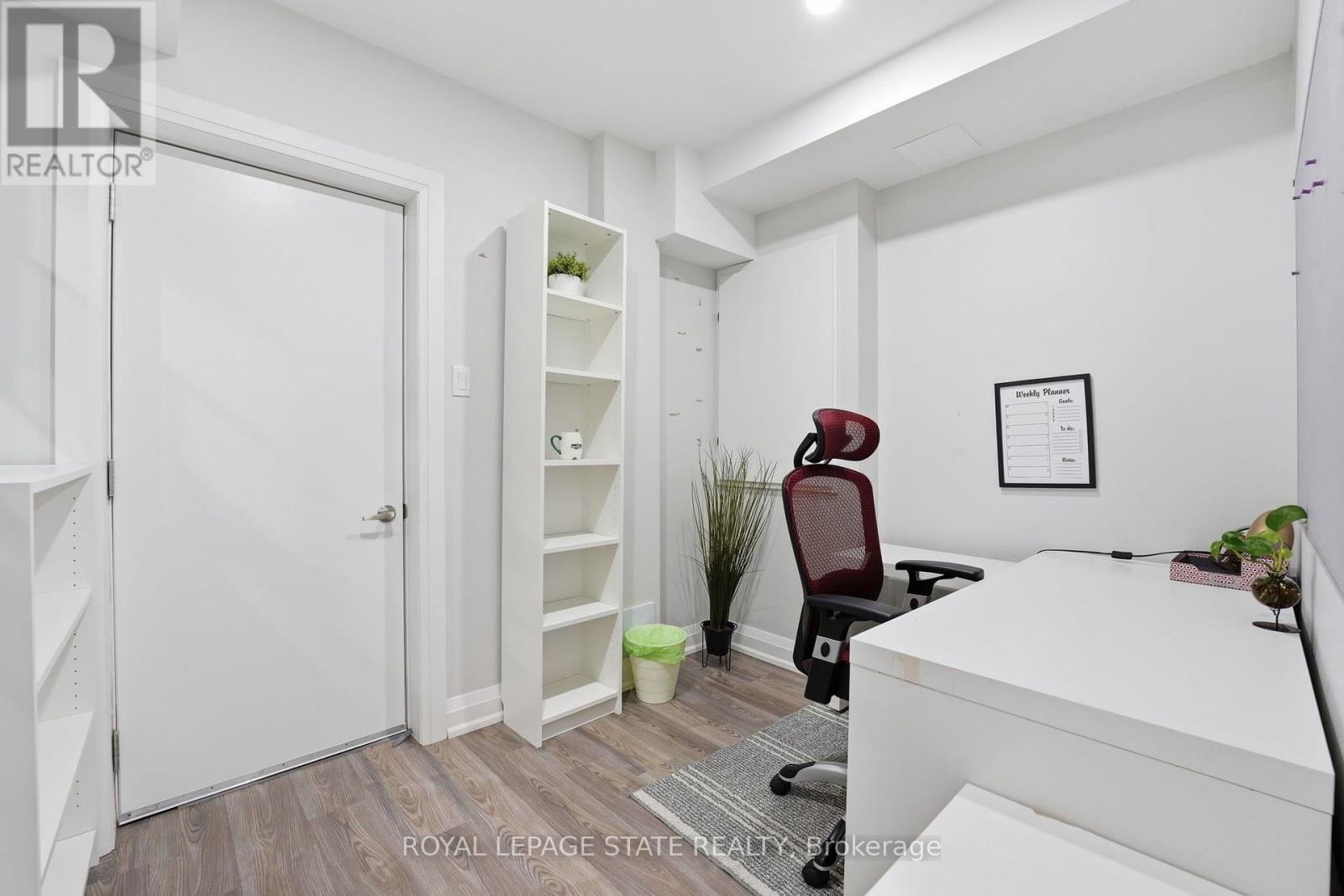 Upper - 1192 Stag Hollow, Oakville, Ontario  L6M 5M4 - Photo 38 - W13732250