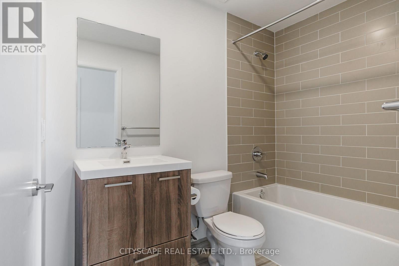 102 - 385 Osler Street, Toronto, Ontario  M6N 0B2 - Photo 12 - W13732302