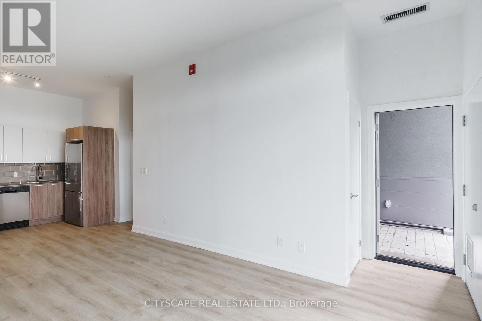 102 - 385 Osler Street, Toronto, Ontario  M6N 0B2 - Photo 15 - W13732302