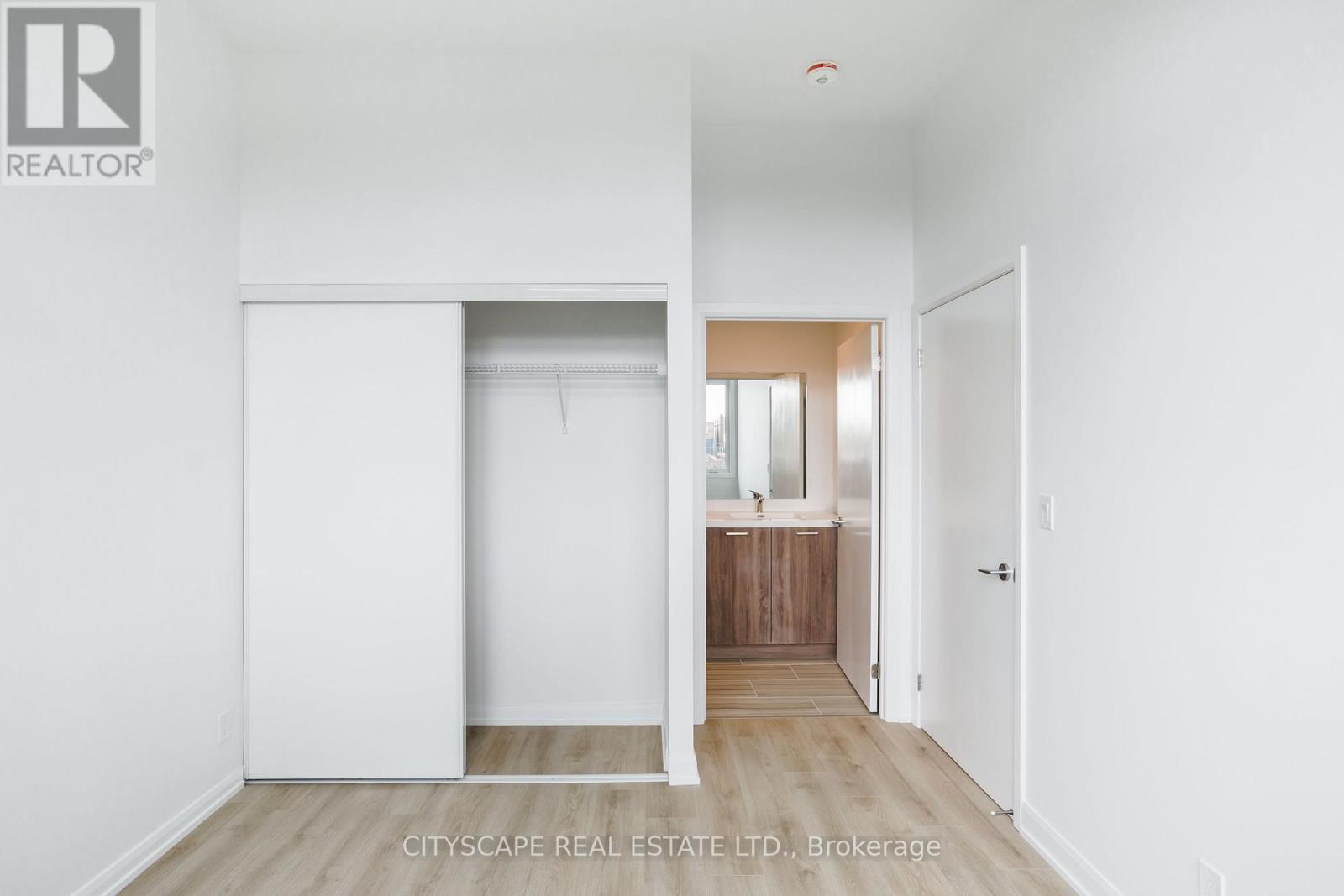102 - 385 Osler Street, Toronto, Ontario  M6N 0B2 - Photo 7 - W13732302