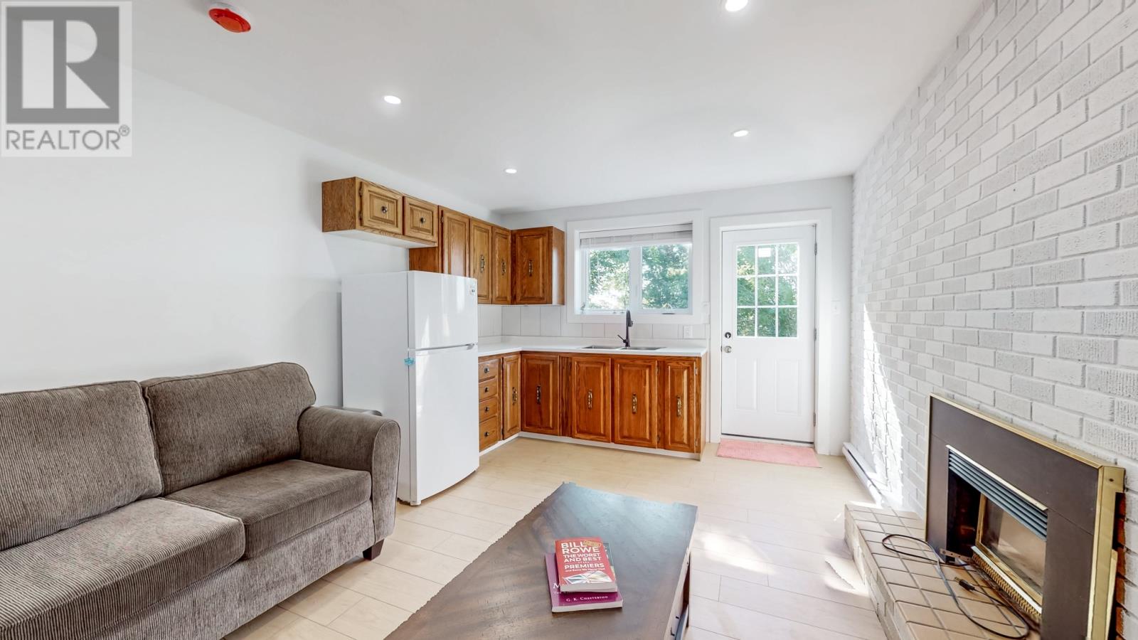 29 London Road, St. John's — photo 24