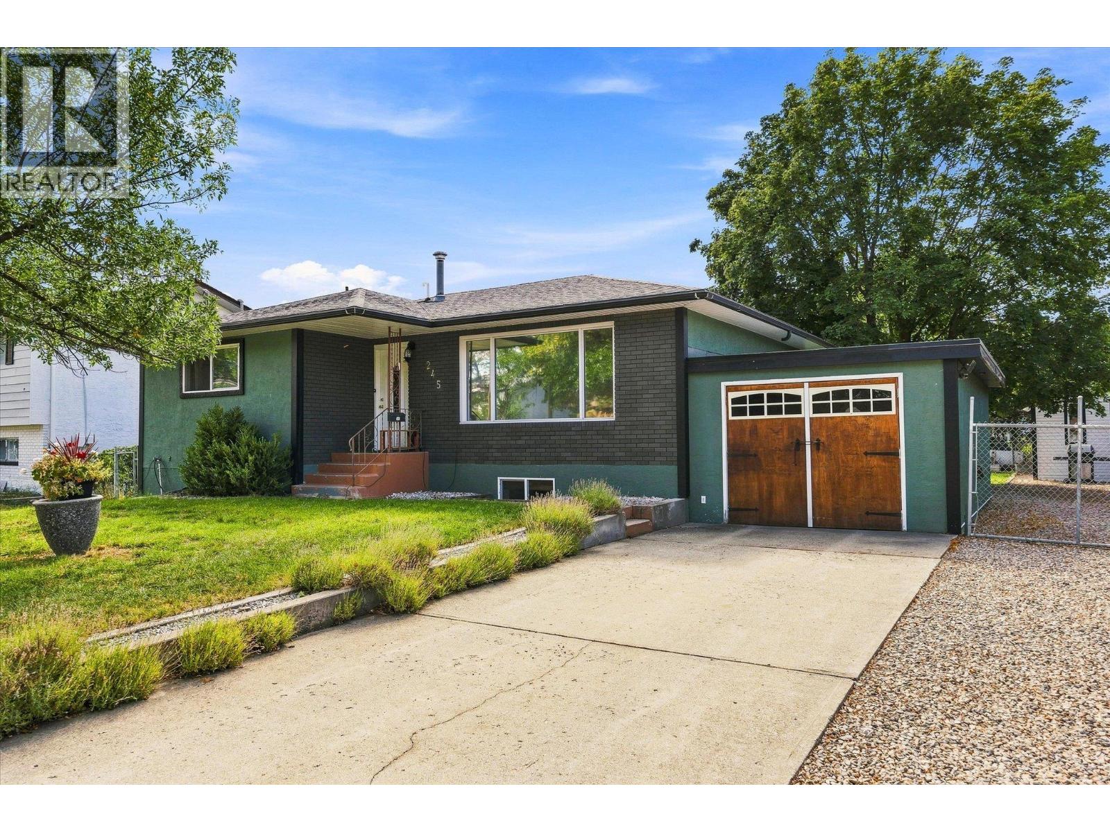 245 W Holbrook Road, Rutland South, Kelowna 2