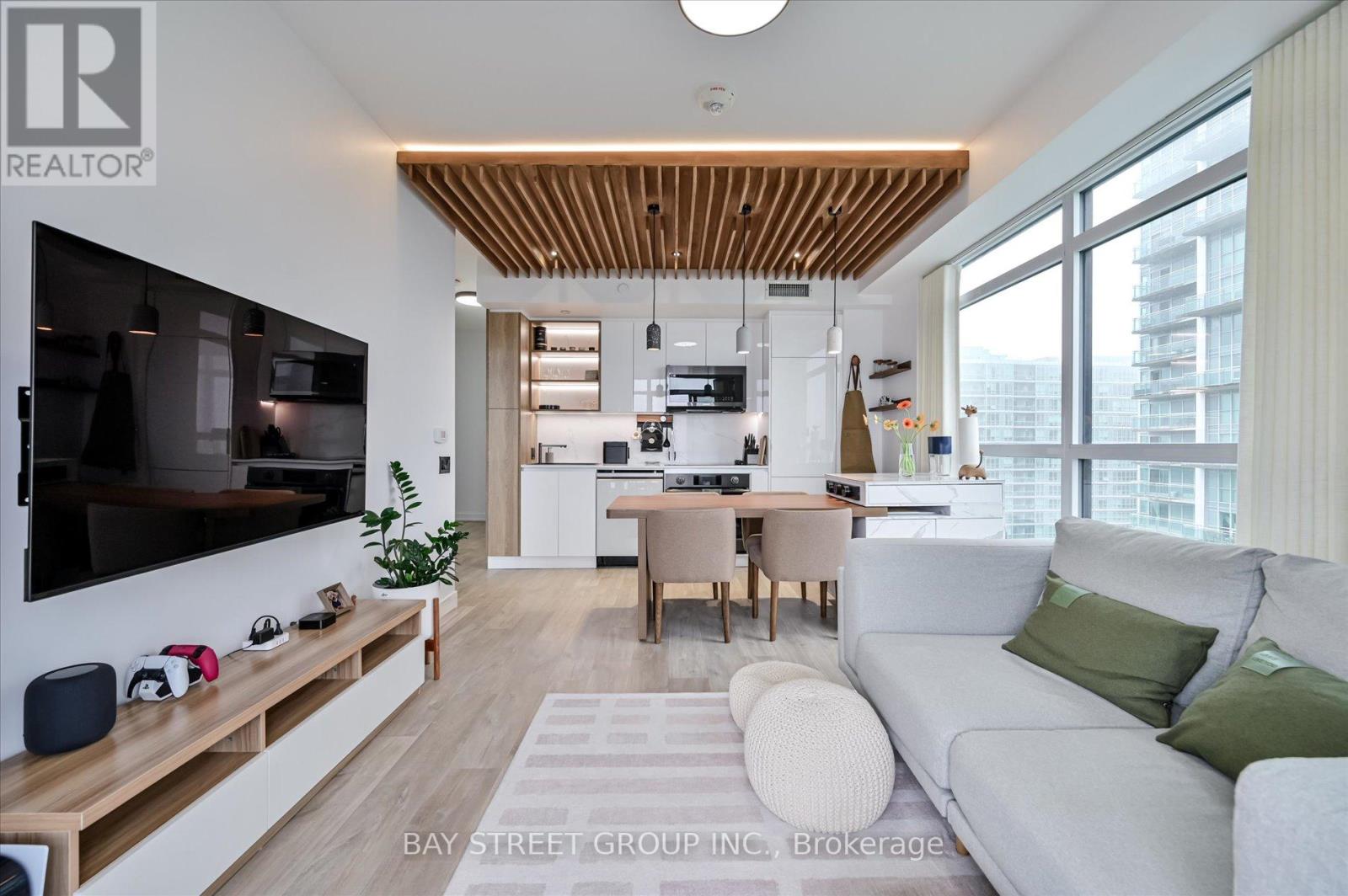 1604 - 251 MANITOBA STREET, Toronto, Ontario