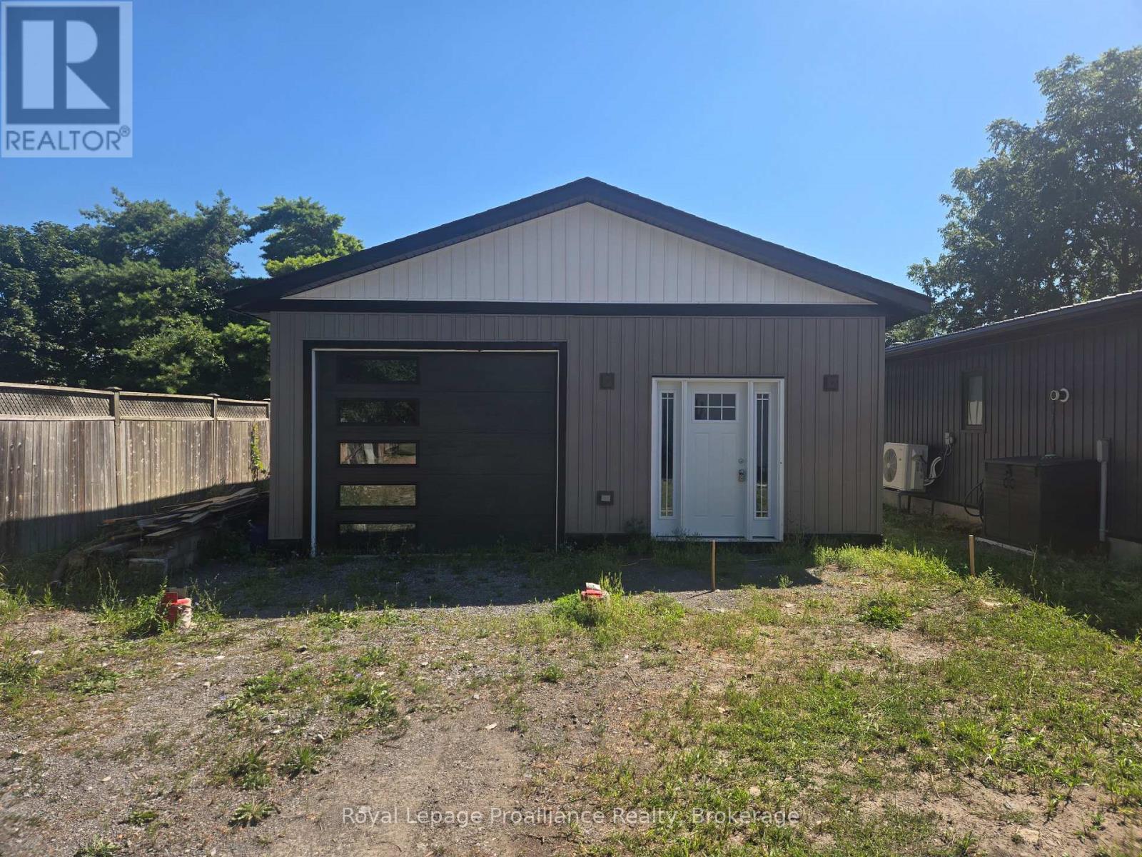 63 S Church Street, Belleville, Ontario  K8N 3B5 - Photo 6 - X13640072