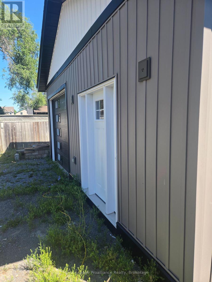 63 S Church Street, Belleville, Ontario  K8N 3B5 - Photo 5 - X13640072