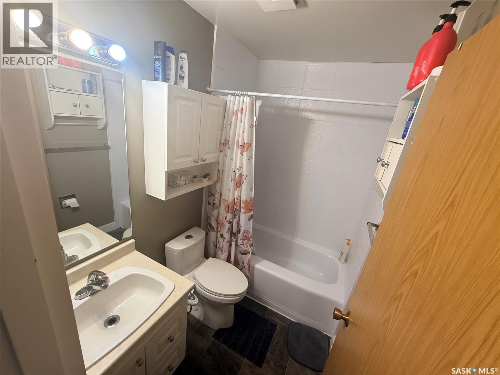 112 3308 33rd Street W, Saskatoon, Saskatchewan  S7L 6S5 - Photo 12 - SK047154