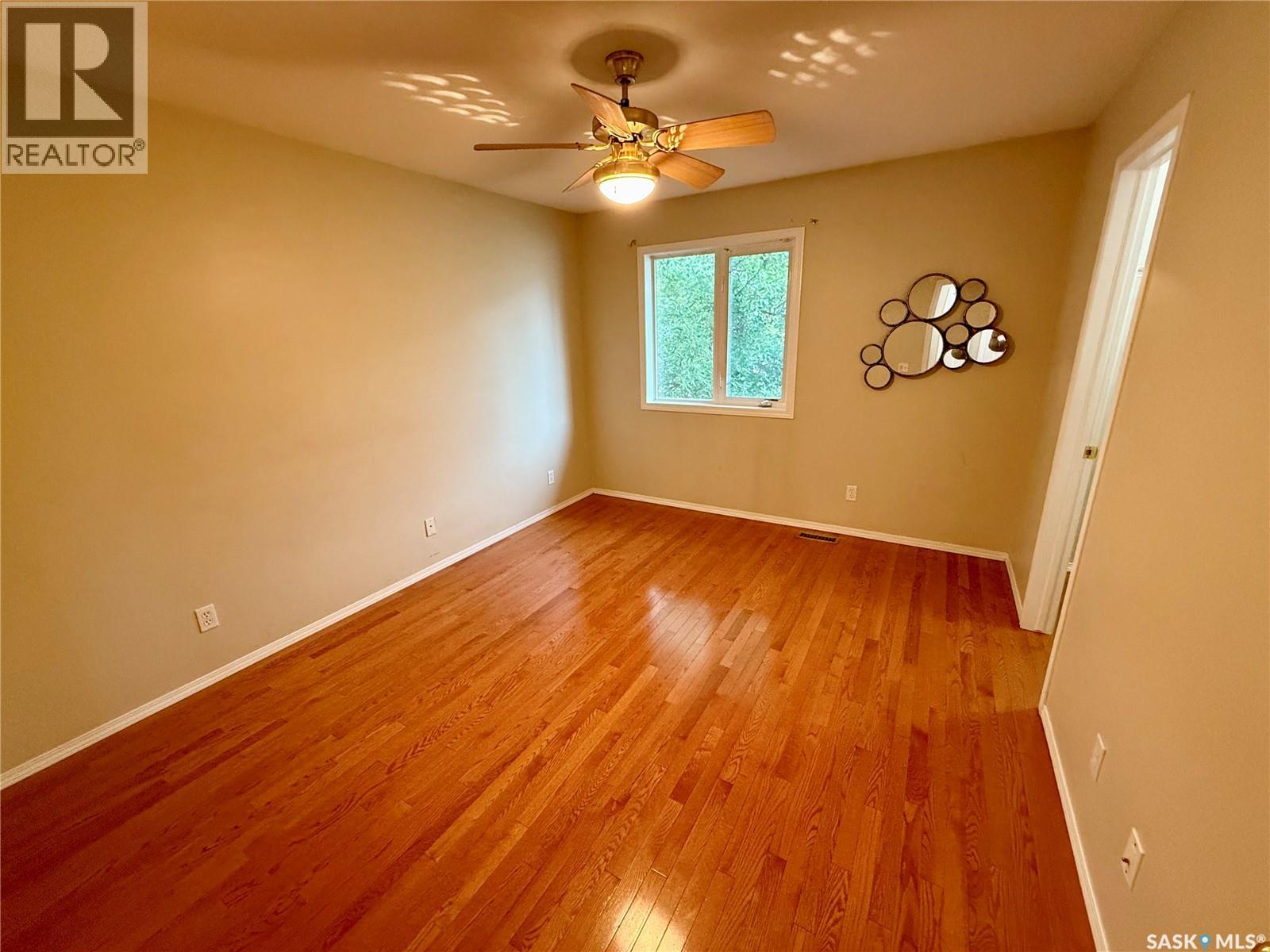 3119 Truesdale Drive E, Regina, Saskatchewan  S4V 2P9 - Photo 11 - SK047151