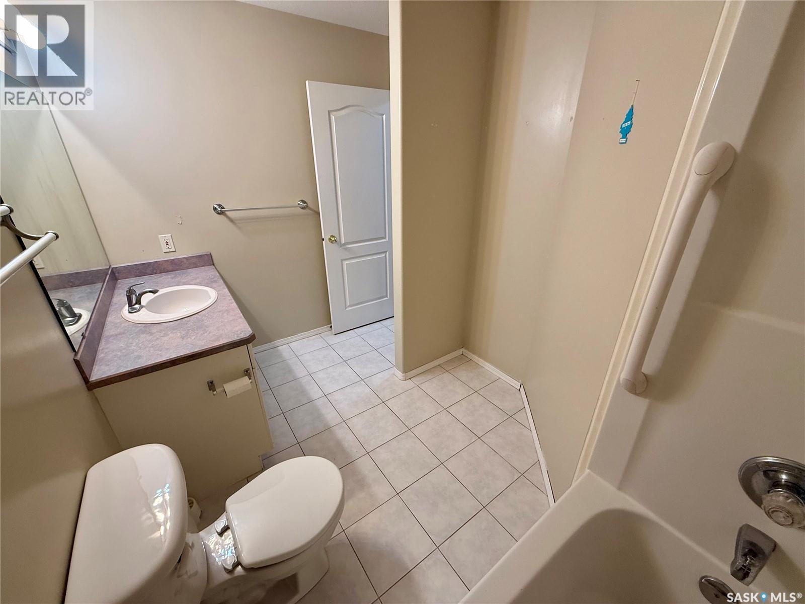 3119 Truesdale Drive E, Regina, Saskatchewan  S4V 2P9 - Photo 18 - SK047151