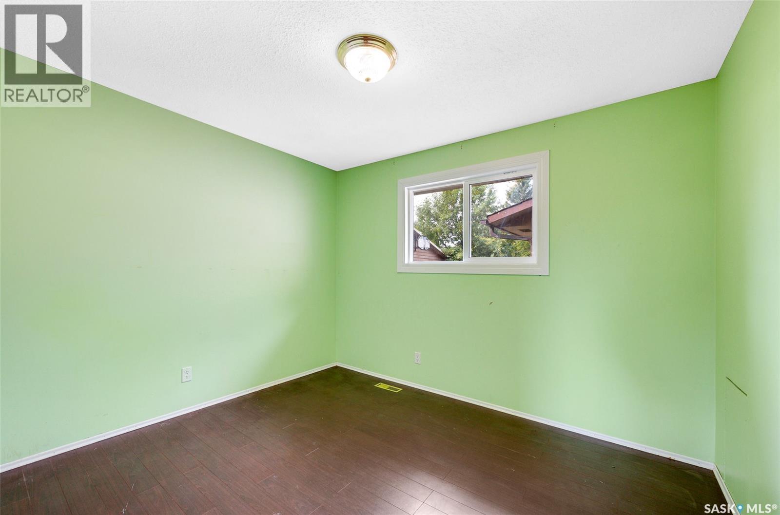 3657 Diefenbaker Drive, Saskatoon, Saskatchewan  S7L 4W1 - Photo 8 - SK047129