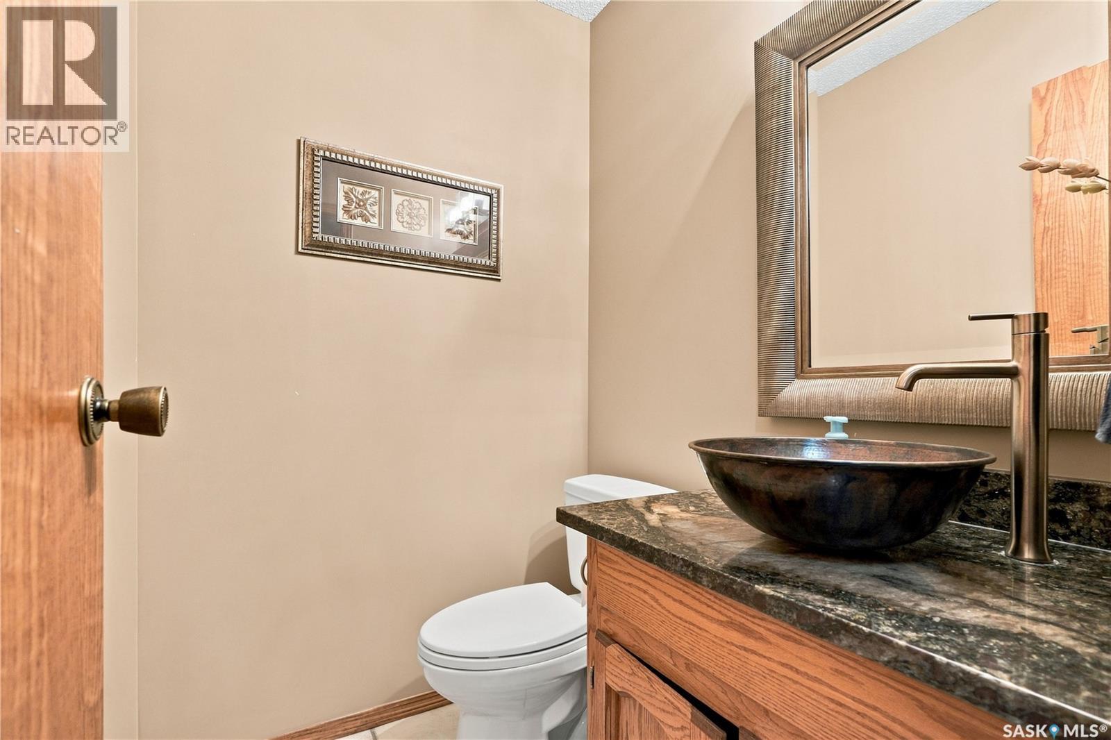 202 Zeman Court, Saskatoon, Saskatchewan  S7K 7W5 - Photo 28 - SK047022