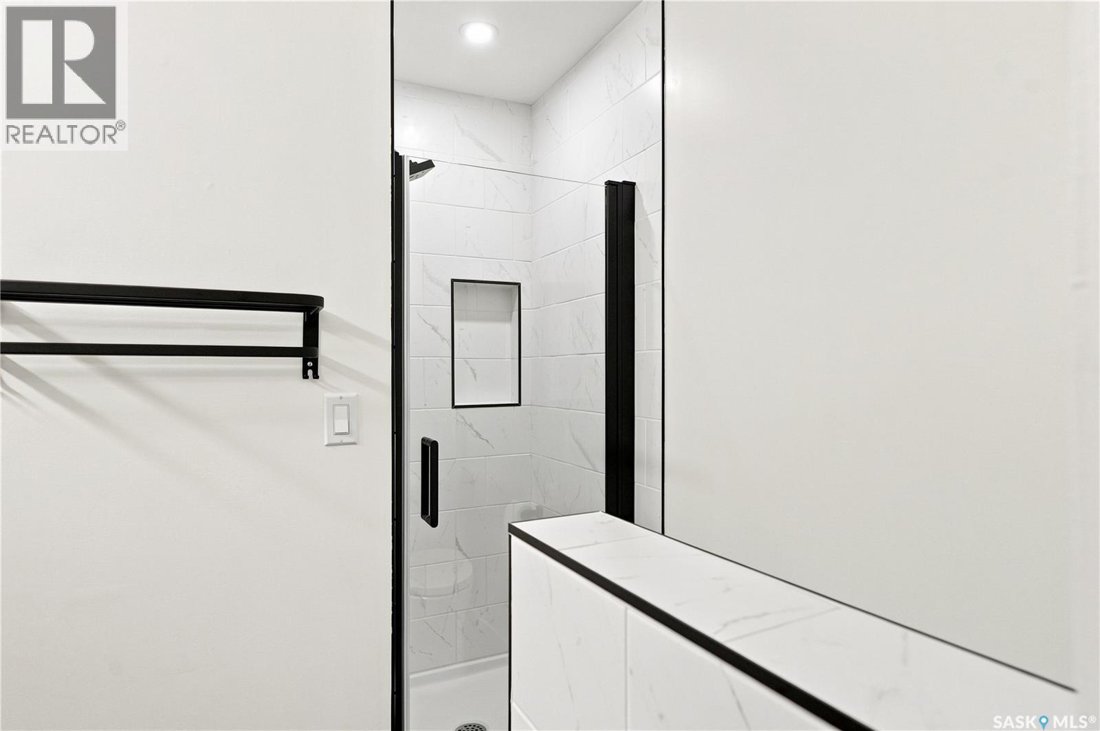 202 Zeman Court, Saskatoon, Saskatchewan  S7K 7W5 - Photo 42 - SK047022