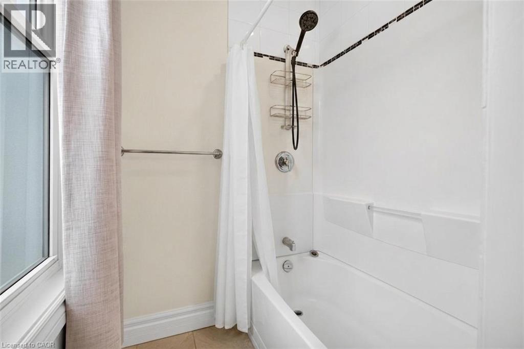 221 Grand River Avenue, Brantford, Ontario  N3T 4Y3 - Photo 14 - 40836866