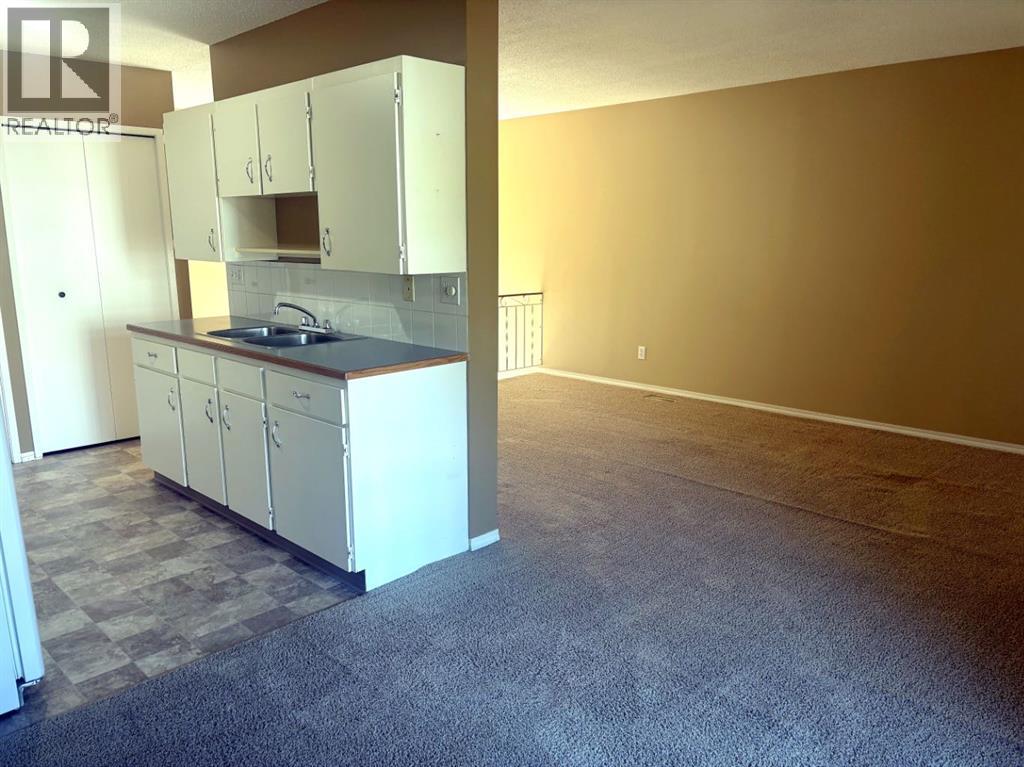 2, 4118 60 Street, Camrose, Alberta  T4V 3G7 - Photo 9 - A2319762