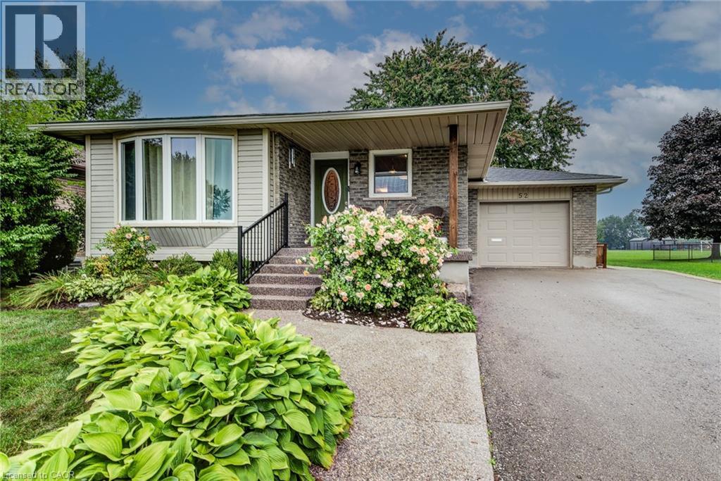 52 MOCKINGBIRD Drive, Elmira, Ontario