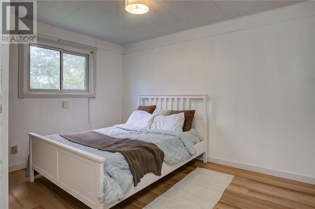 60 Charlotte, Chelmsford, Ontario  P0M 1L0 - Photo 10 - 2130108