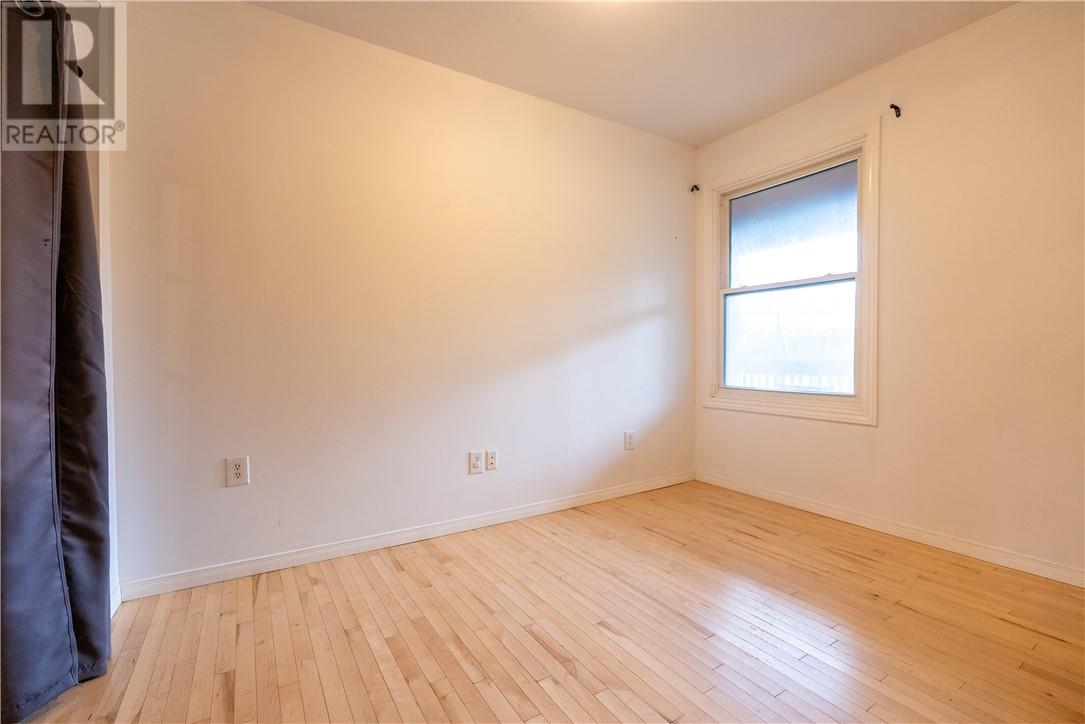 216 Elm Street, Sudbury, Ontario  P3C 1V3 - Photo 8 - 2130079