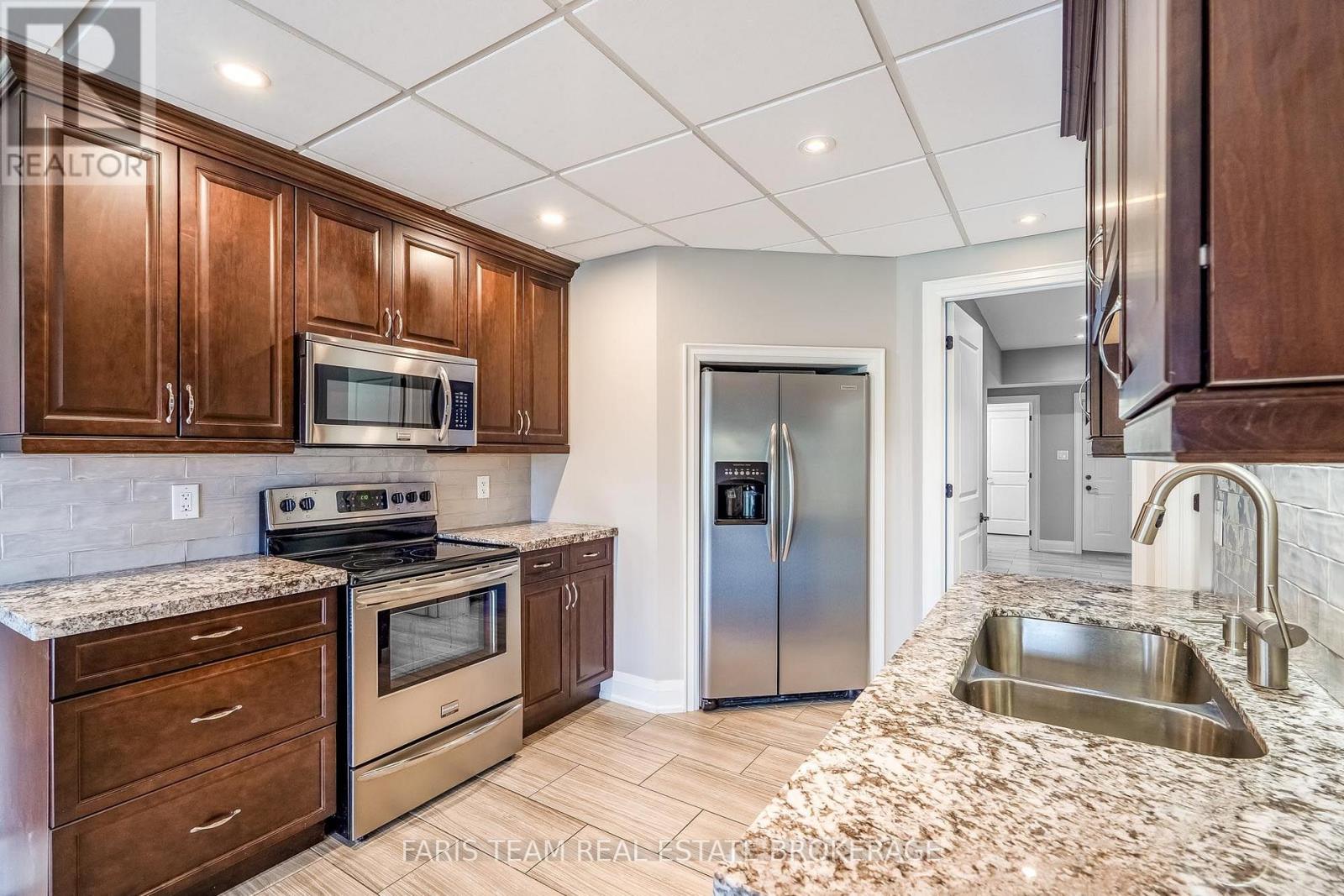 1450 Line 3 N, Oro-Medonte, Ontario  L0L 2L0 - Photo 25 - S13566402