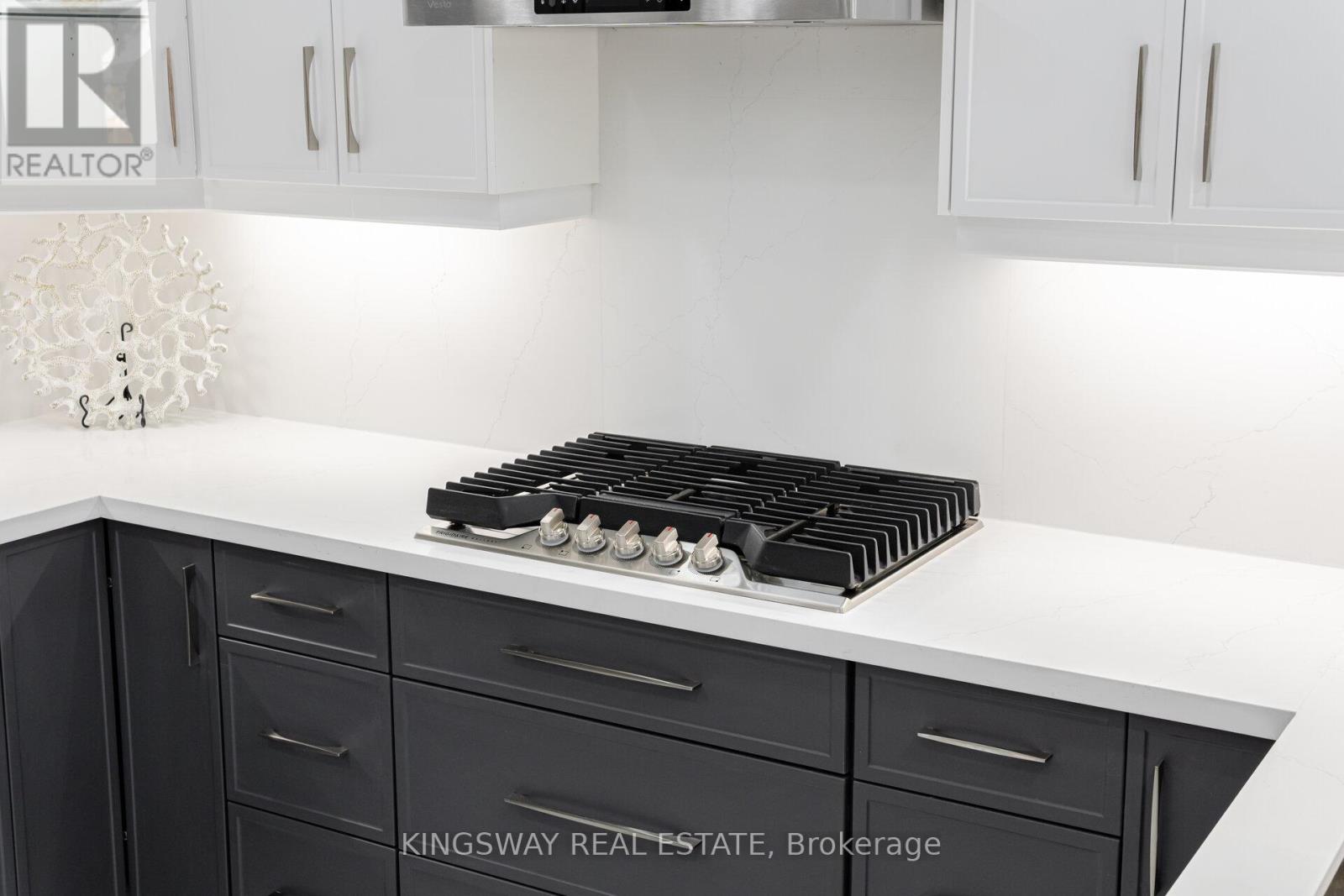 1008 Ceremonial Drive, Mississauga, Ontario  L5R 2Z7 - Photo 17 - W13154188