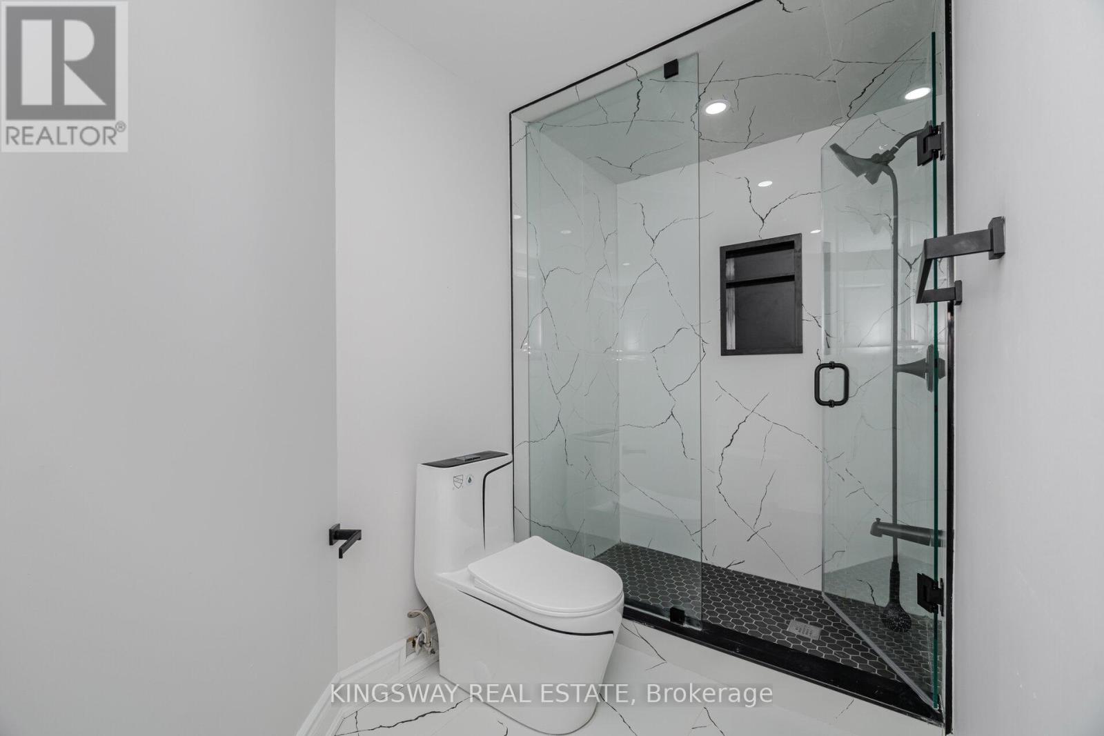 1008 Ceremonial Drive, Mississauga, Ontario  L5R 2Z7 - Photo 42 - W13154188