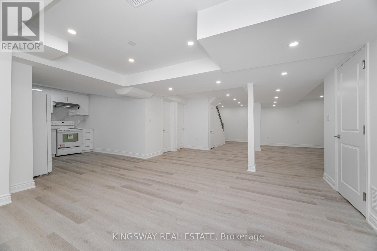 1008 Ceremonial Drive, Mississauga, Ontario  L5R 2Z7 - Photo 43 - W13154188