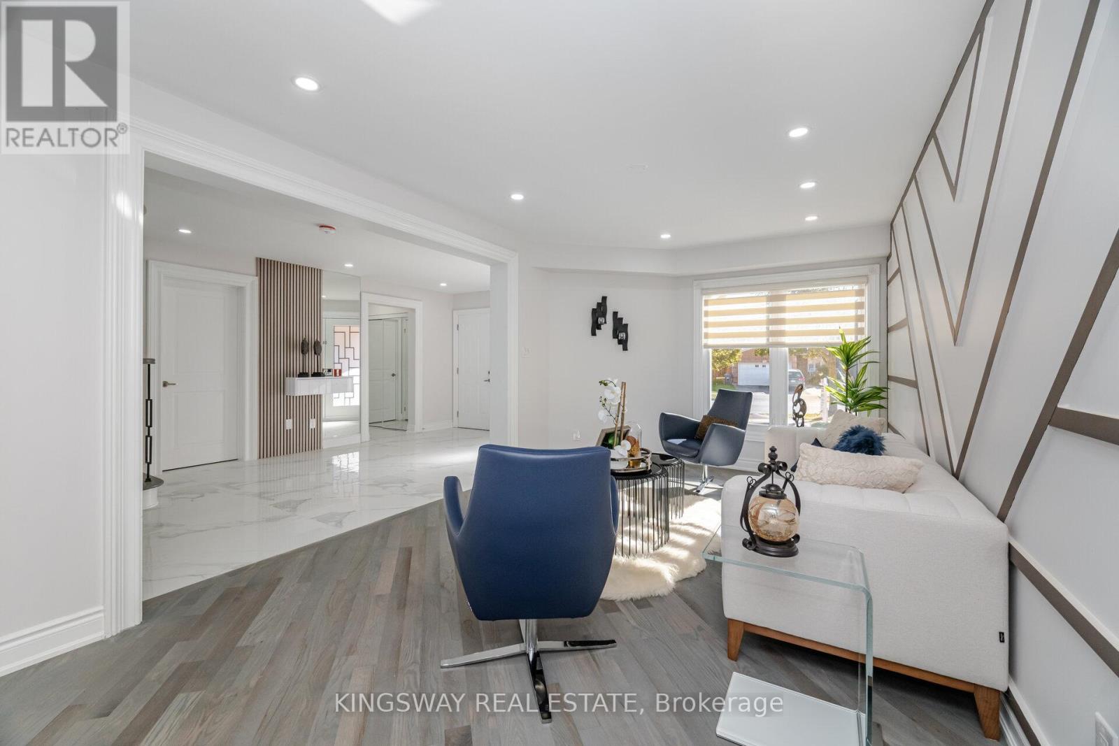 1008 Ceremonial Drive, Mississauga, Ontario  L5R 2Z7 - Photo 7 - W13154188
