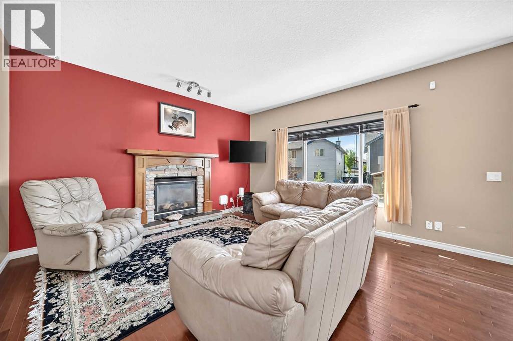 246 Crystal Green Point, Okotoks, Alberta  T1S 2K7 - Photo 10 - A2341683