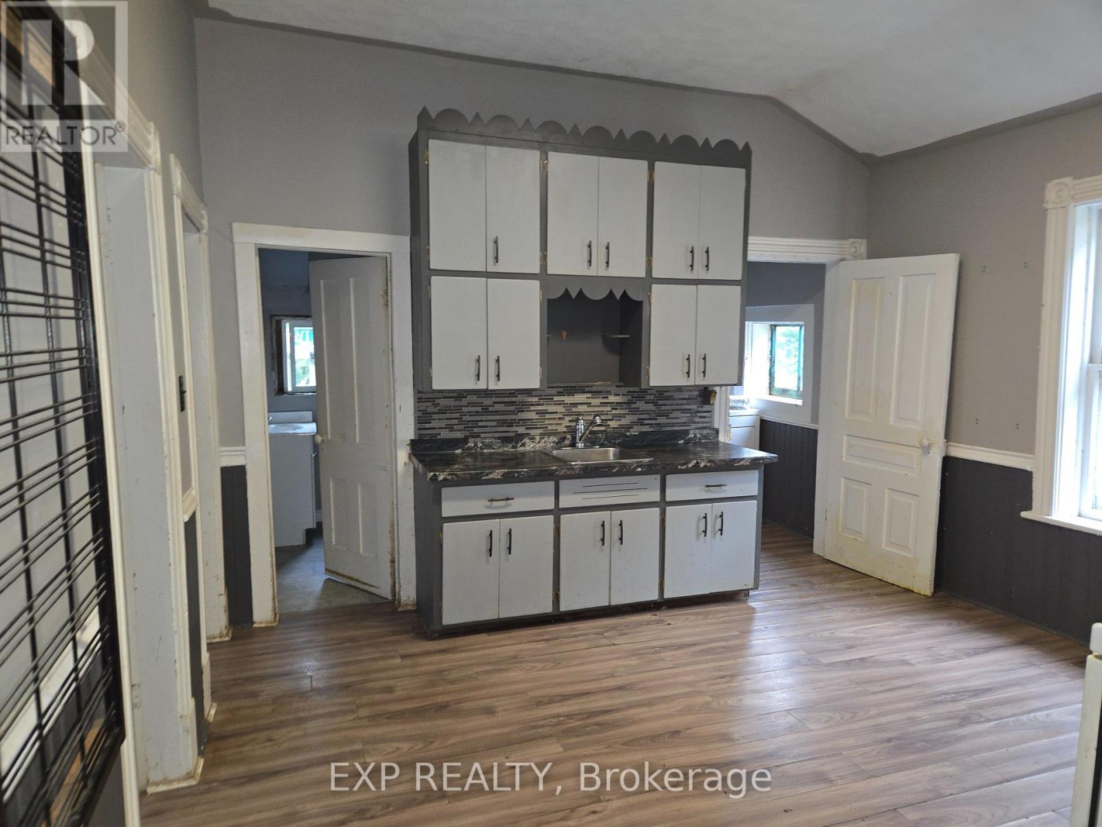 348 Frank Street, South Bruce Peninsula, Ontario  N0H 2T0 - Photo 24 - X13653876