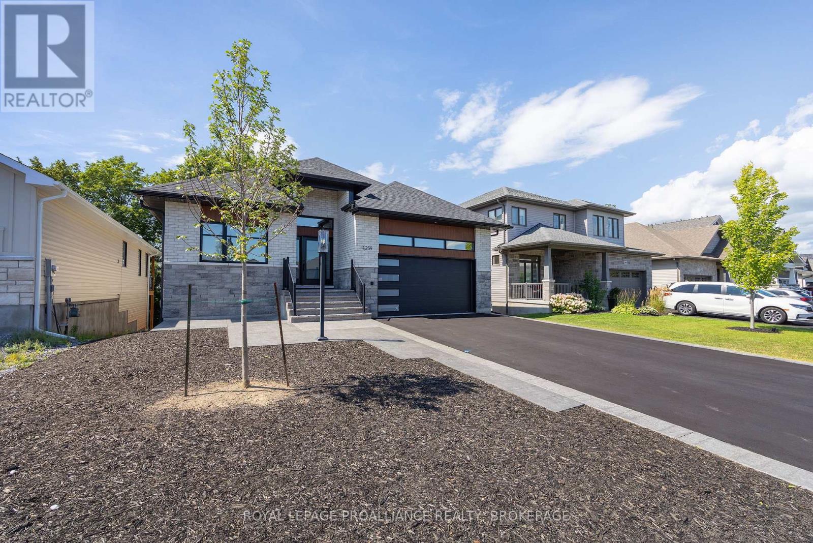 1259 Carfa Crescent, Kingston, Ontario  K7P 0M7 - Photo 4 - X13732608