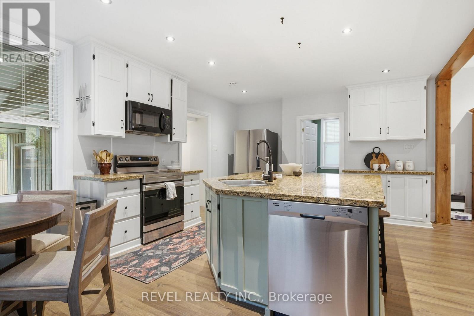 52 Cambridge Street N, Kawartha Lakes, Ontario  K9V 4C7 - Photo 14 - X13732394