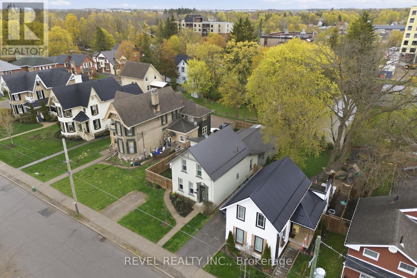 52 Cambridge Street N, Kawartha Lakes, Ontario  K9V 4C7 - Photo 33 - X13732394