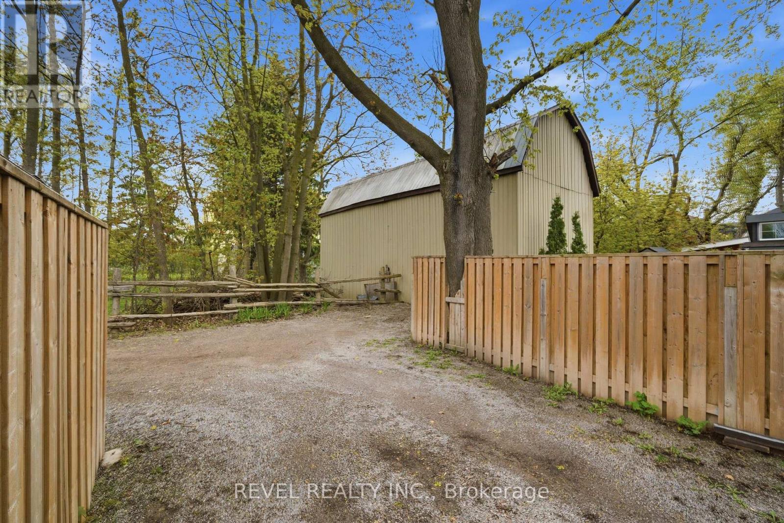 52 Cambridge Street N, Kawartha Lakes, Ontario  K9V 4C7 - Photo 44 - X13732394