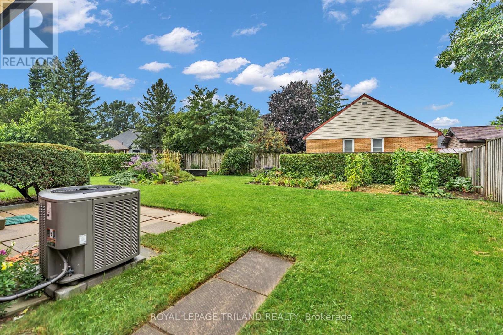 744 Classic Drive, London East, Ontario  N5W 5T5 - Photo 31 - X13732350