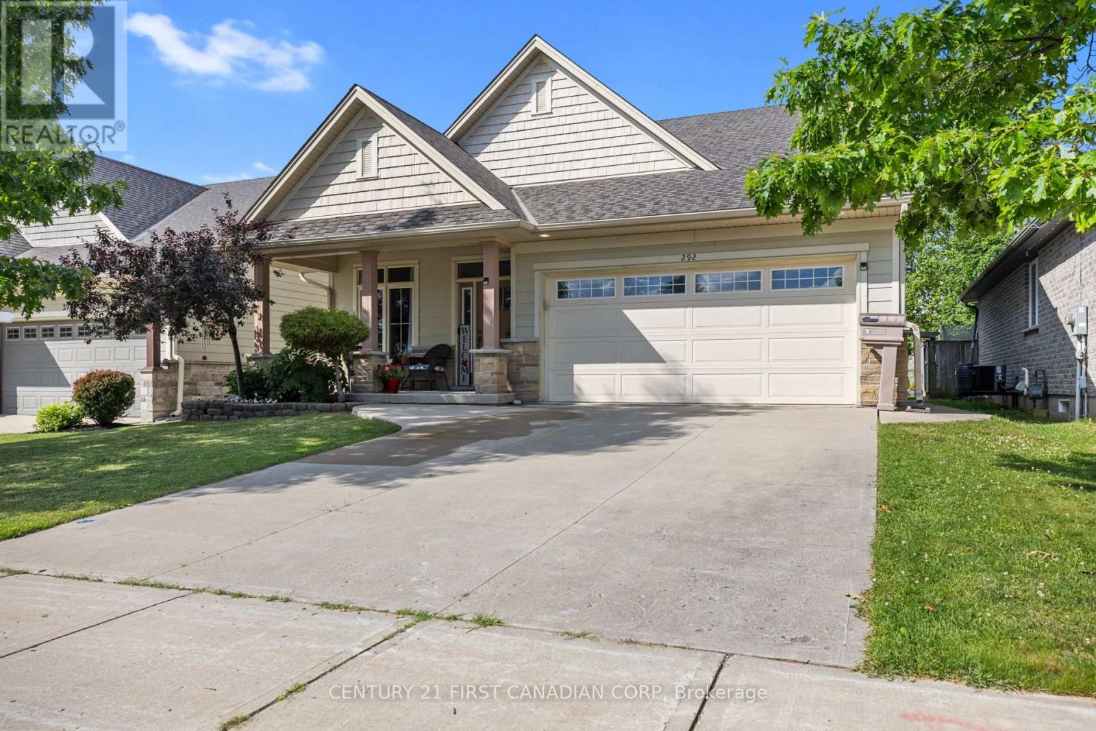 292 WALNUT STREET, Lucan Biddulph, Ontario