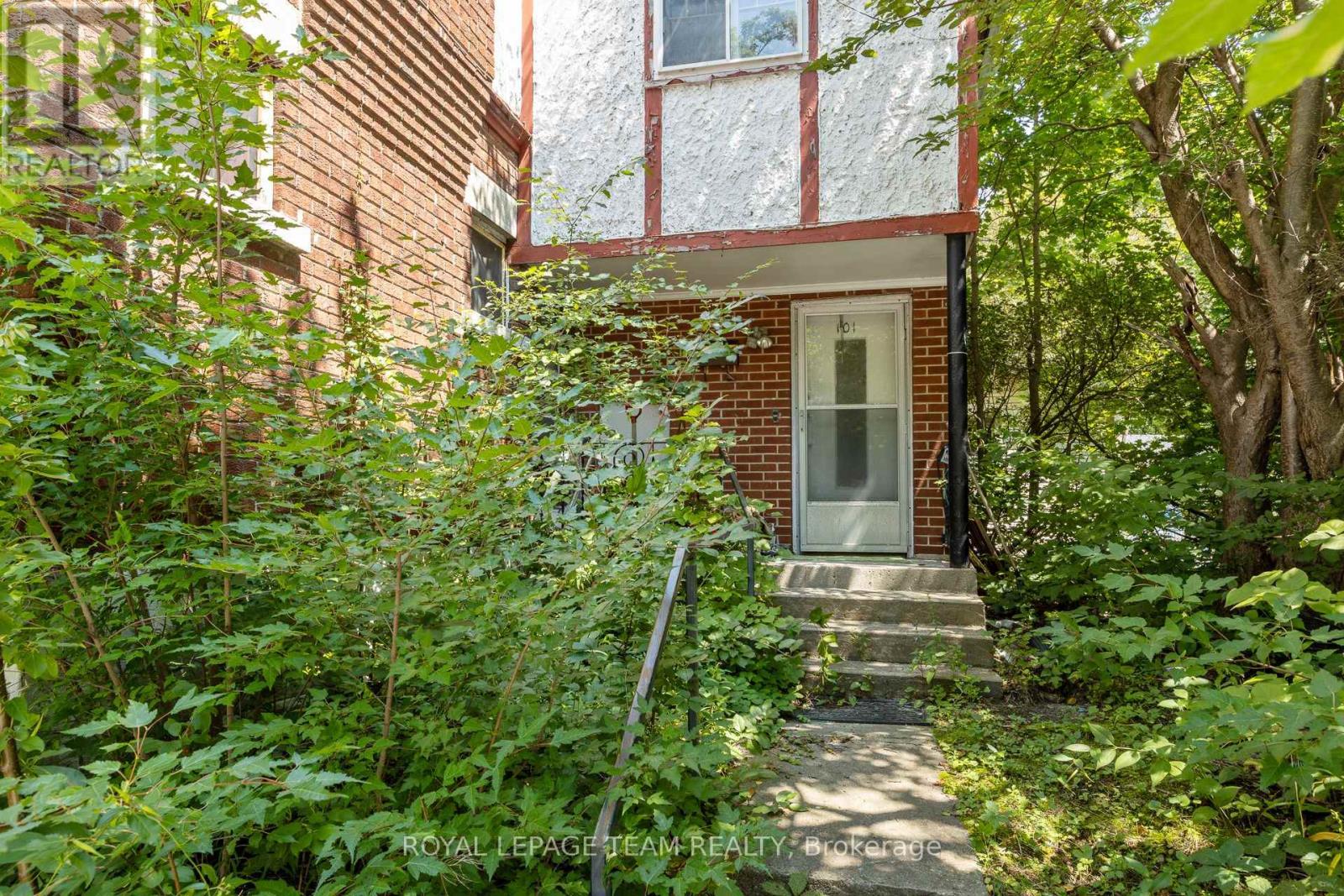 101 Grosvenor Avenue, Ottawa, Ontario  K1S 4S8 - Photo 7 - X13732550
