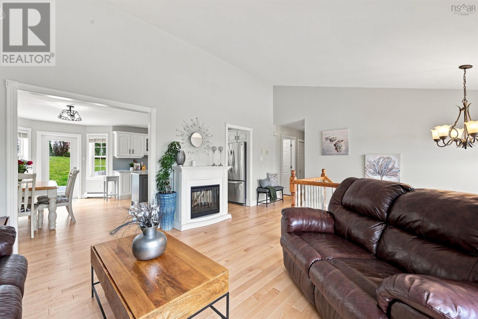 50 Falcon Crest Court, Sackville, Nova Scotia  B4E 3K5 - Photo 7 - 202622114