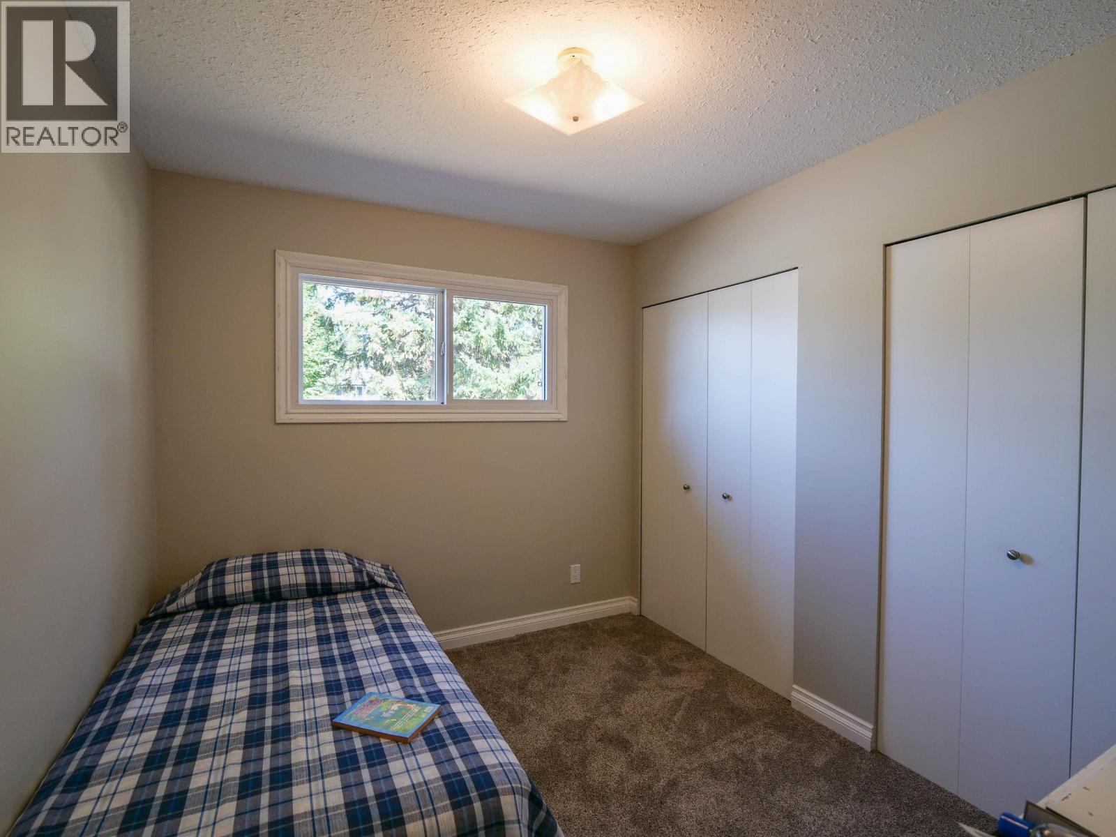 2439 Ferguson Street, Red Bluff / Dragon Lake, British Columbia  V2J 4W3 - Photo 18 - R3160358
