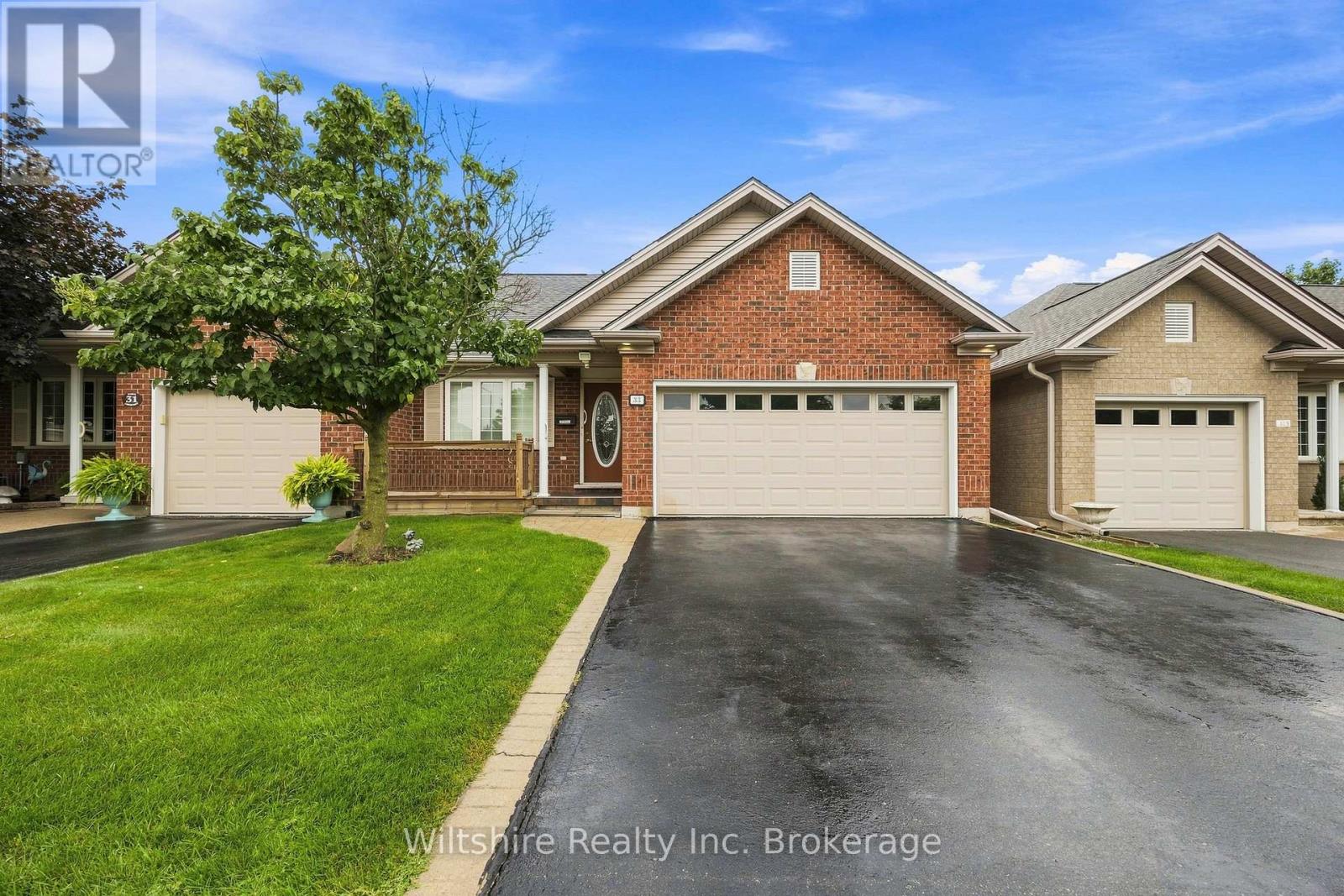 33 FAIRS CRESCENT, Tillsonburg, Ontario
