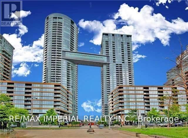 637 - 15 ICEBOAT TERRACE, Toronto, Ontario