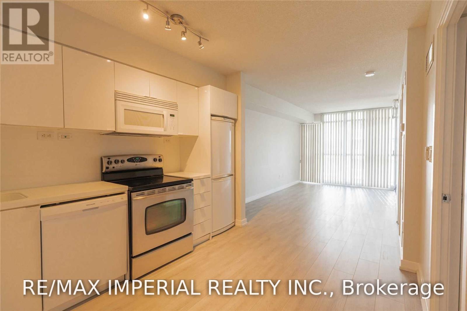 637 - 15 Iceboat Terrace, Toronto, Ontario  M5V 4A5 - Photo 2 - C13732474