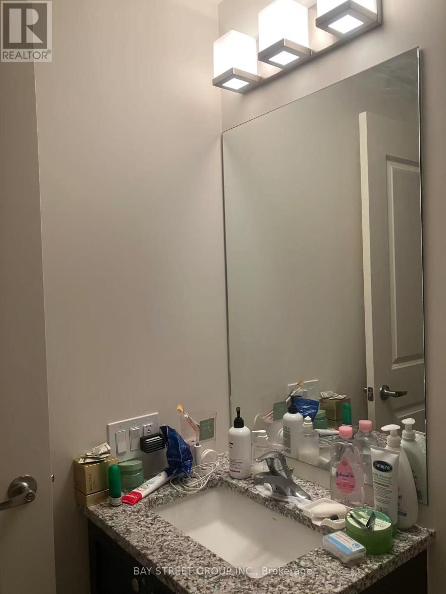 919 - 4955 Yonge Street, Toronto, Ontario  M2N 0L8 - Photo 15 - C13732542