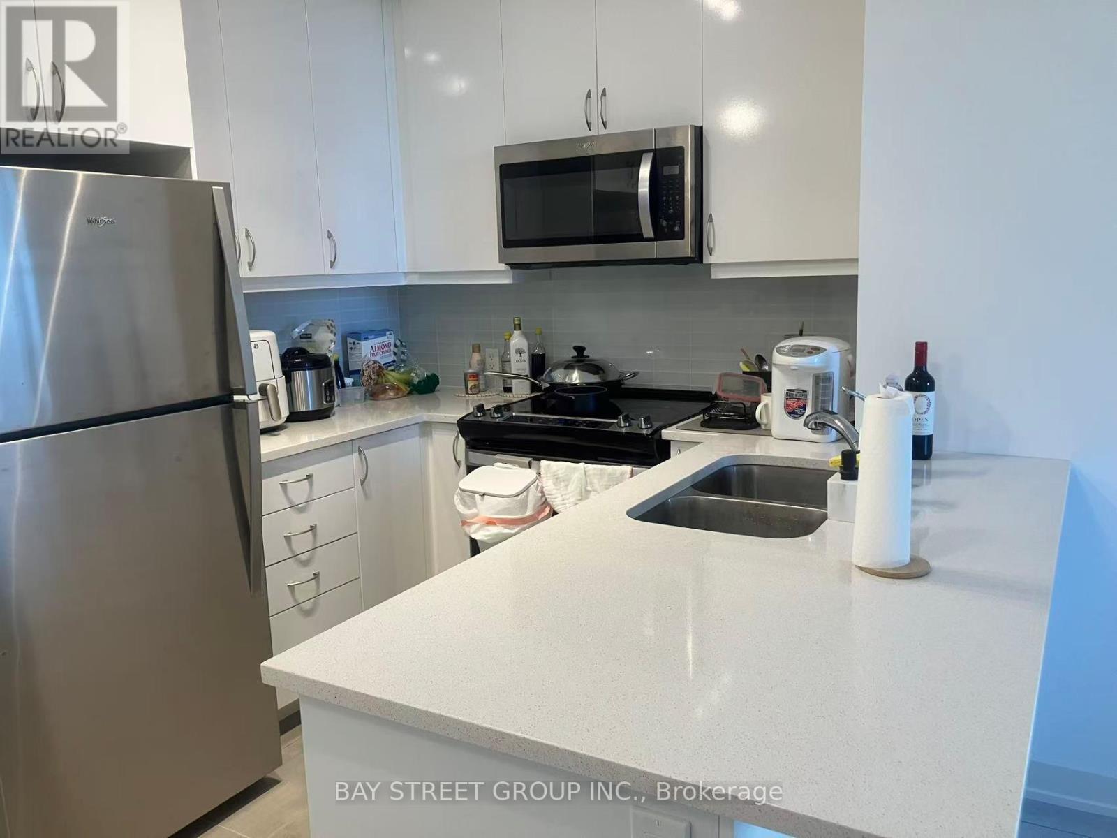919 - 4955 Yonge Street, Toronto, Ontario  M2N 0L8 - Photo 7 - C13732542
