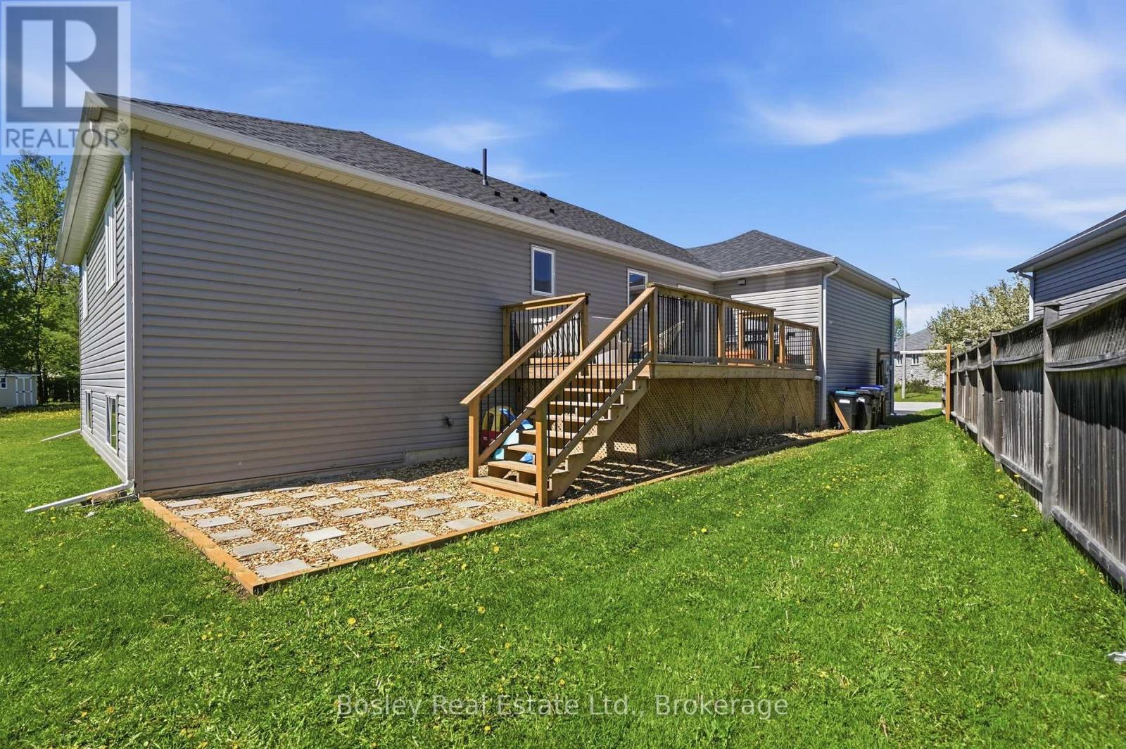 208 Lamont Court, Clearview (Stayner), Ontario  L0M 1S0 - Photo 31 - S13732348