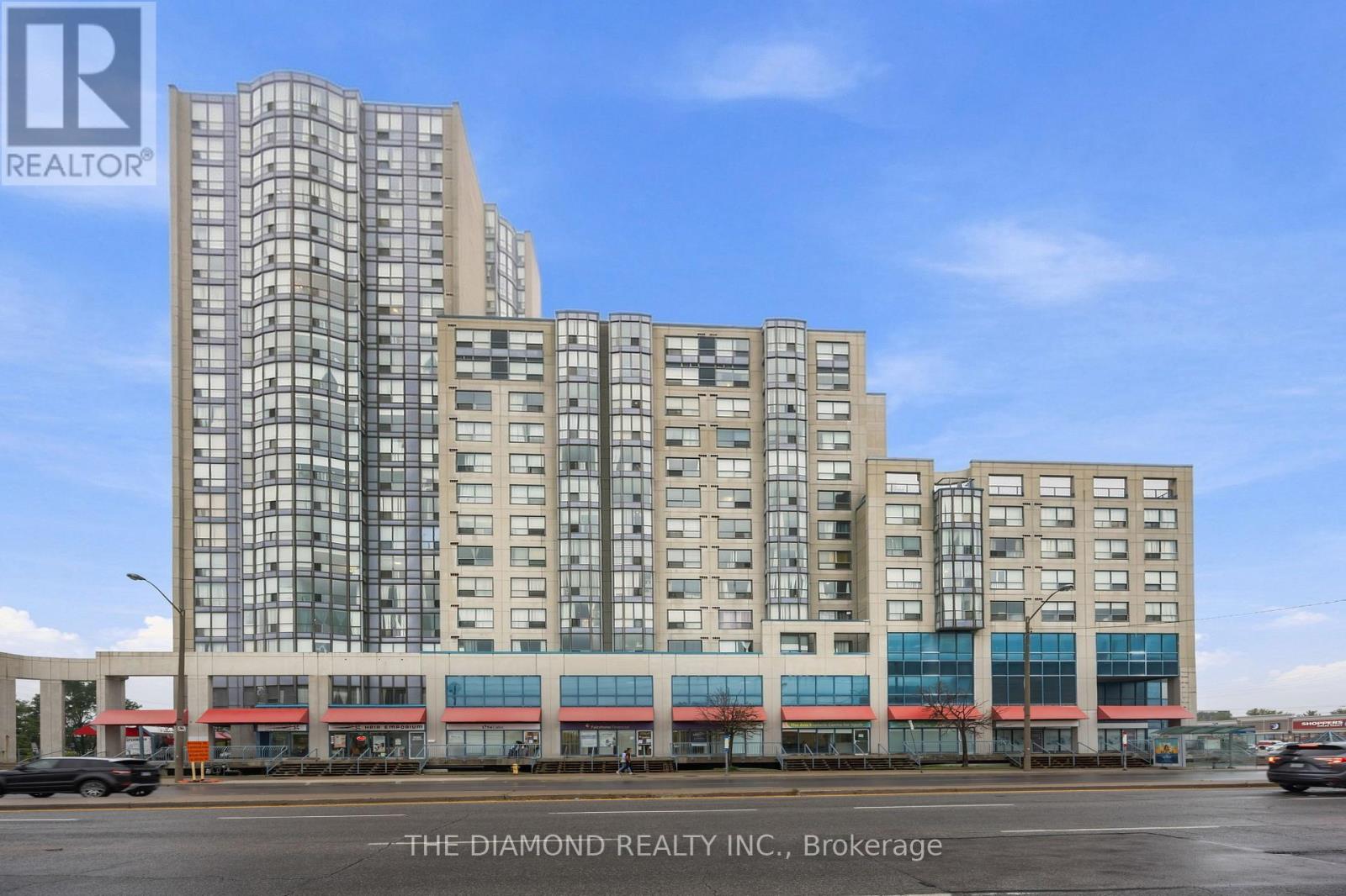 816 - 2550 Lawrence Avenue E, Toronto, Ontario  M1P 4Z3 - Photo 3 - E13732352