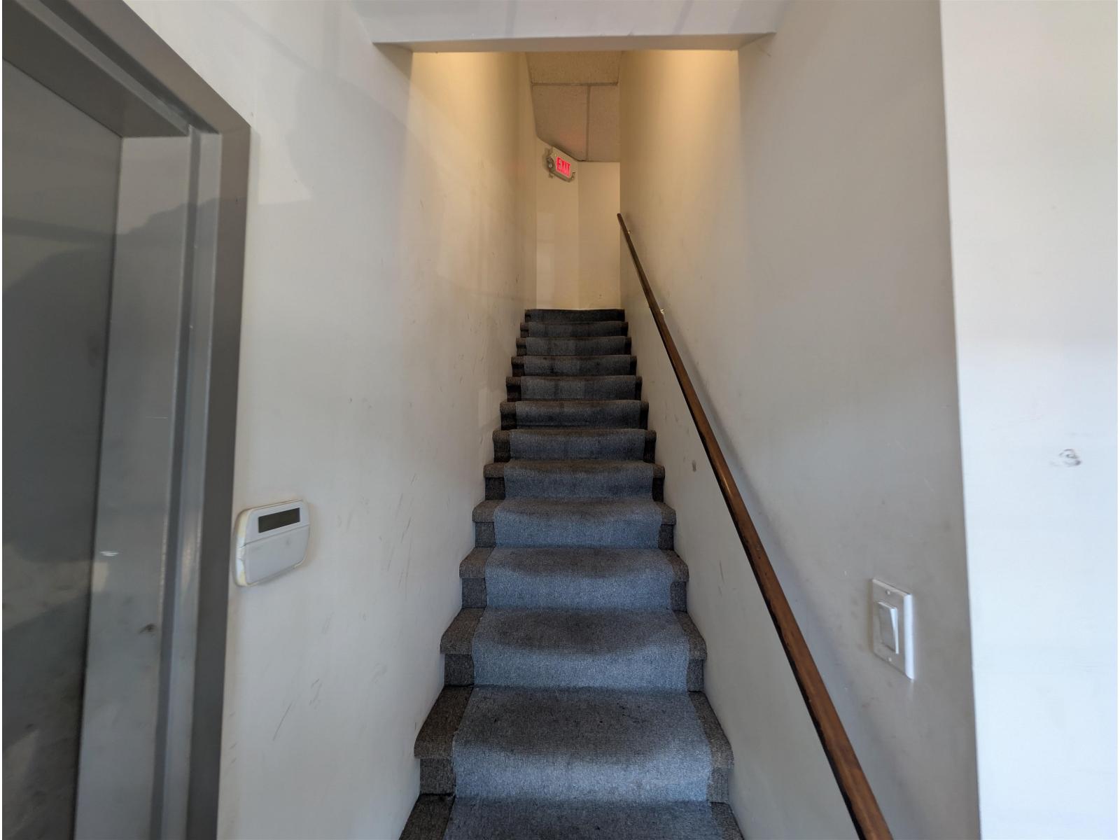 109 8468 162 Street, Surrey, British Columbia  V4N 1B4 - Photo 9 - C8081661