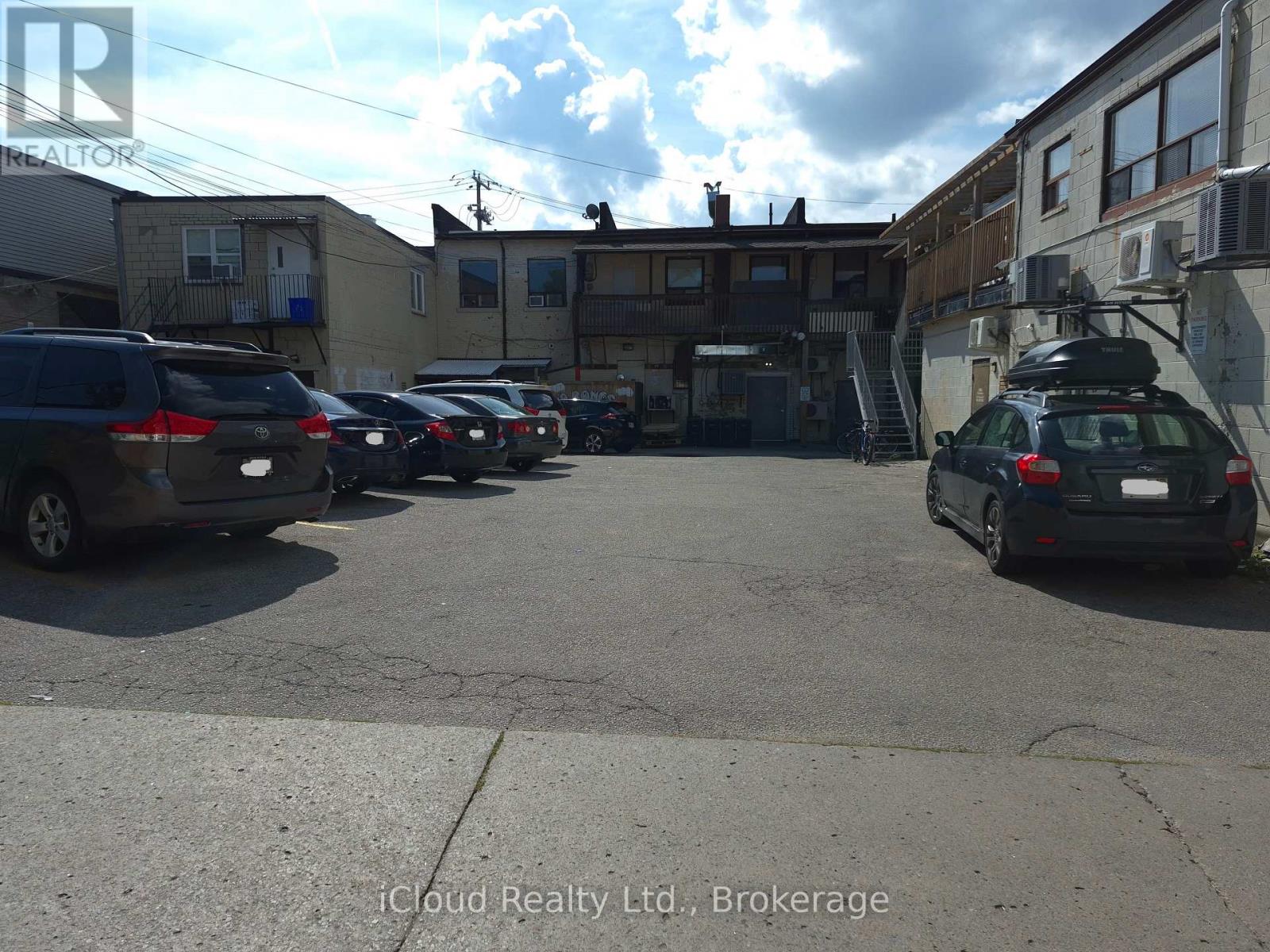 2207 Gerrard Street E, Toronto, Ontario  M4E 2C8 - Photo 13 - E13689156